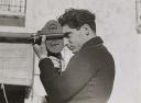 Robert Capa por Gerda Taro en el frente de Segovia en 1937